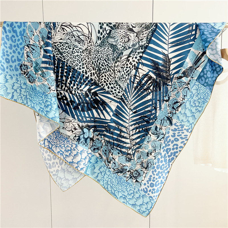 Lion Print Silk Scarf Luxury D - Travel Accessories Neck 评论和价格