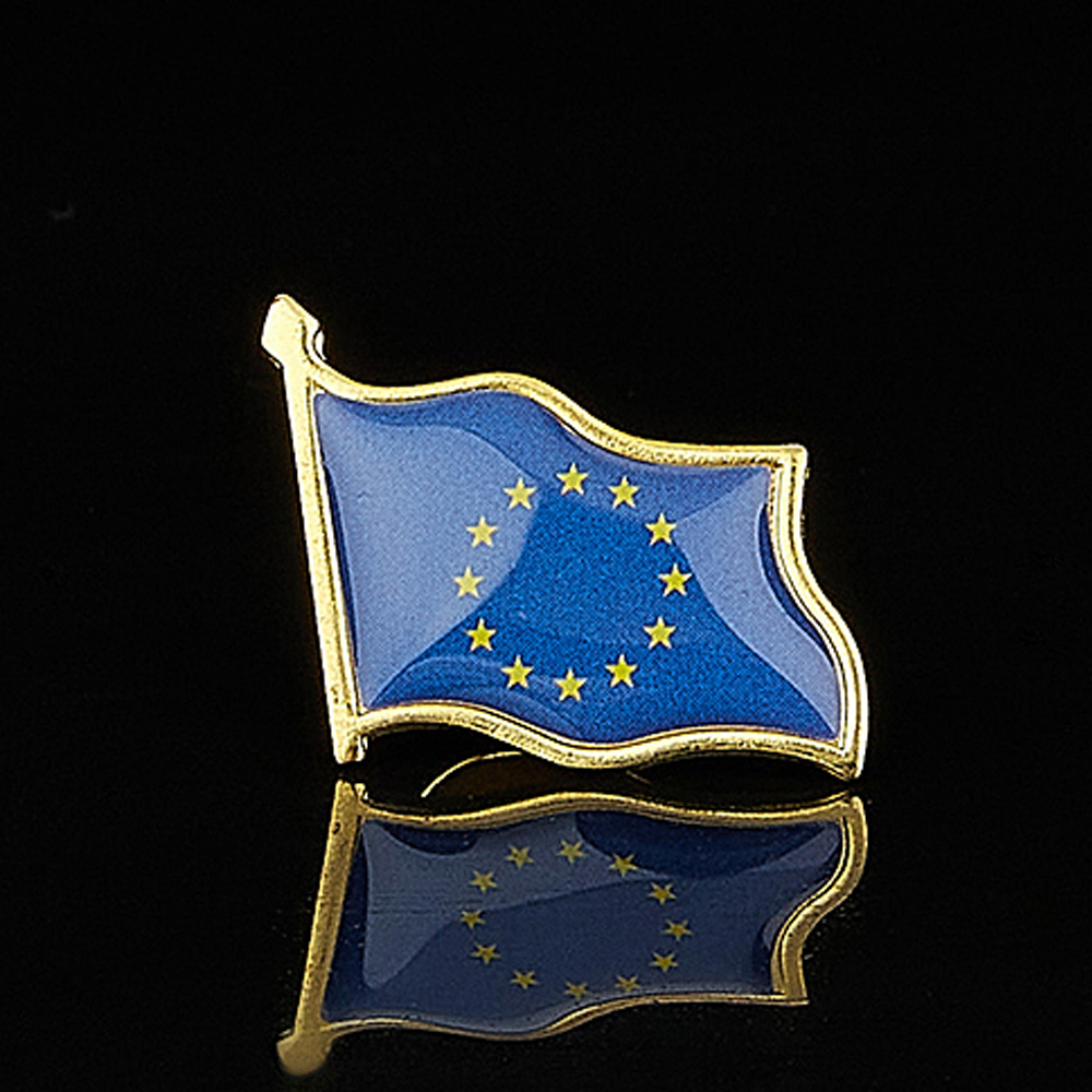 European Union Patriotism Badg - Travel Accessories For Europe 评论和价格