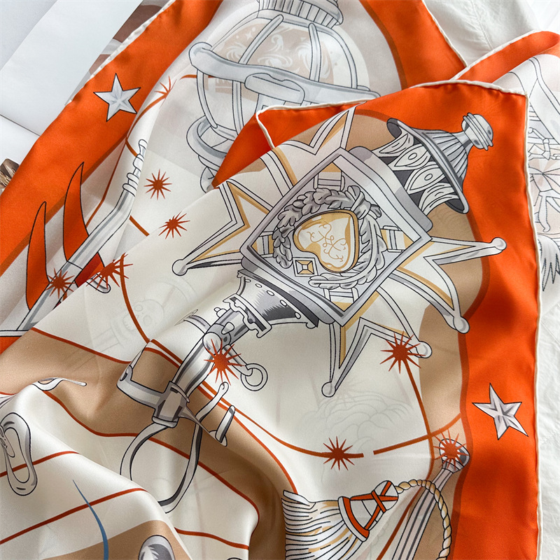 Luxury Brand Scarf Large Silk  - Travel Accessories Neck 评论和价格