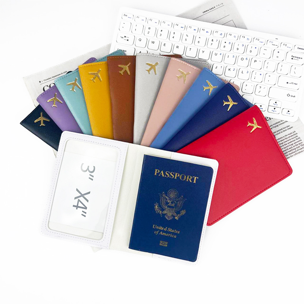 Personalize Initials Passport  - Travel Accessories Company 评论和价格